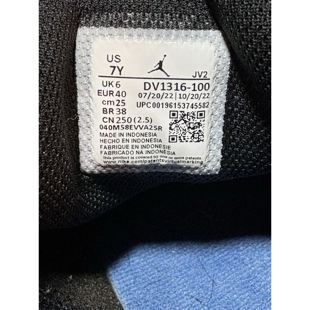 Nike Air Jordan Air Jordan 1 Mid SE GS Sneakers  DV1316-100 Size 7Y  Women’s 8.5 - Picture 11 of 16